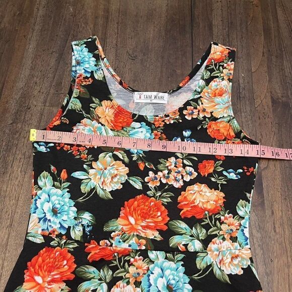 New Floral Fit & Flare Sleeveless Dress - Picture 7 of 12